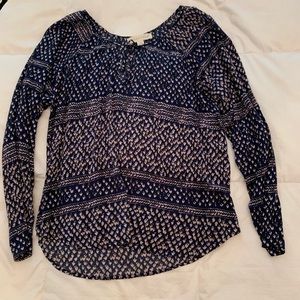 Patterned Long Sleeve Blouse